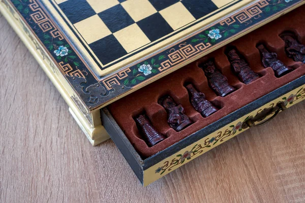 Close Chess Table Beautiful Box Floral Decorations Opened Drawer Chess — Stock Photo, Image