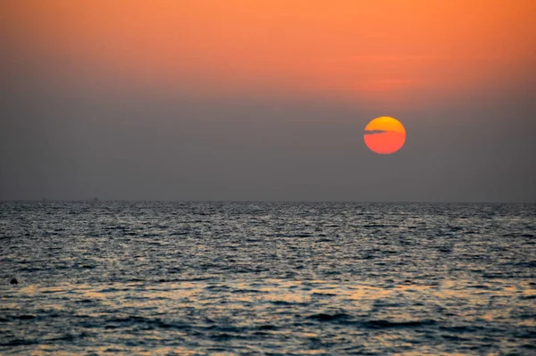 Andaman Denizi 'nde Güzel Gün Batımı