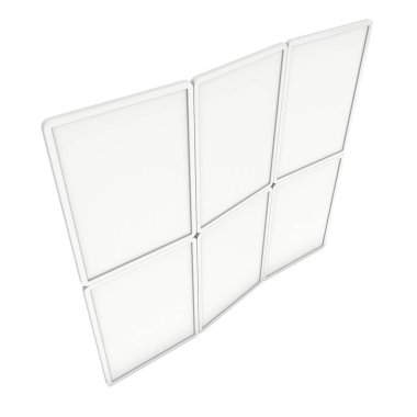 Afiş standları kadar boş kat.