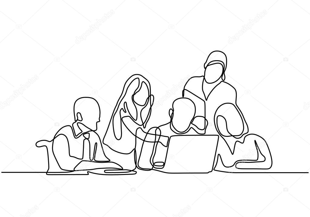 continuous line drawing of office workers at business meeting. Group of people collaborate and discuss a strategy.