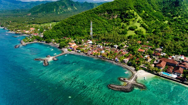 Candidasa Beach güzel Bay havadan görünümü