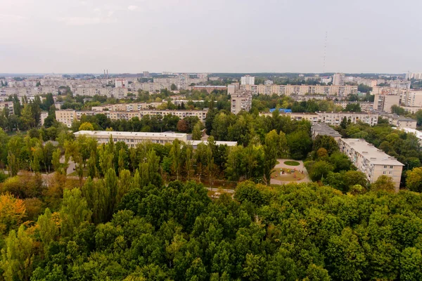 Vackra höst stadslandskap. Flygfoto. — Stockfoto