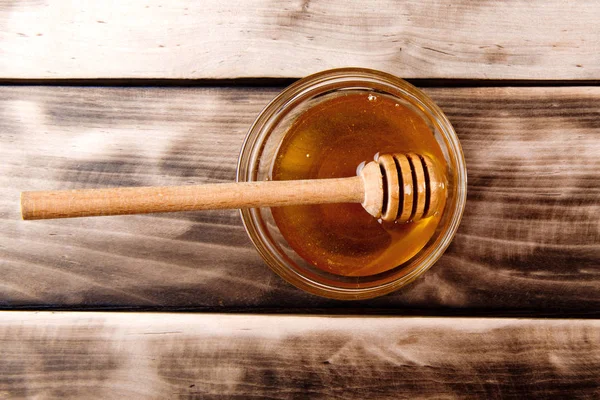 Miel Plato Con Palillo Madera Para Miel Sobre Fondo Madera —  Fotos de Stock