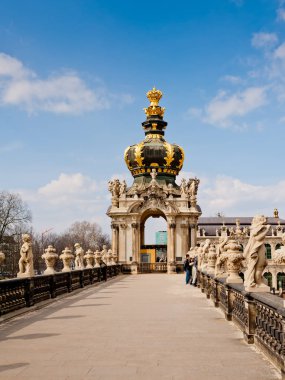 Dresden, Almanya - 02 Nisan 2018: Ünlü Zwinger palace.