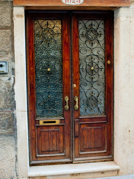 Venecia Italia Abril 2018 Vieja Puerta Calle Ciudad — Foto de Stock