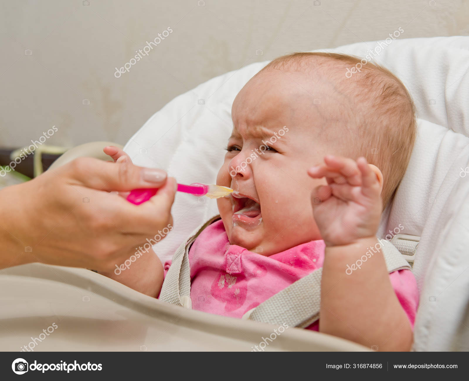 Baby crying feeding 2025