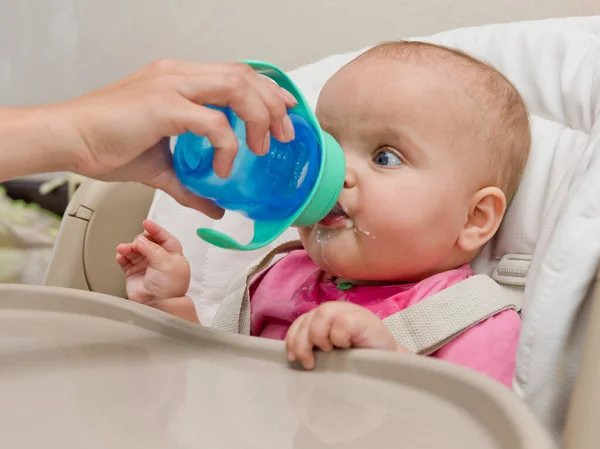 Baby Drinks Water Bottle — ストック写真