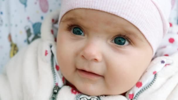 Portrait of a cute child who is crying. — Stock Video