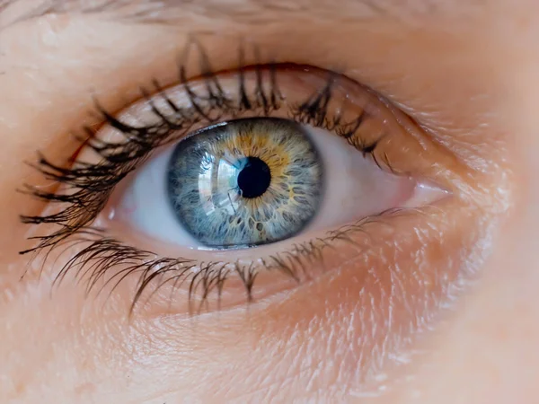 Beautiful Woman Eye Close Soft Focus — Stock Photo, Image