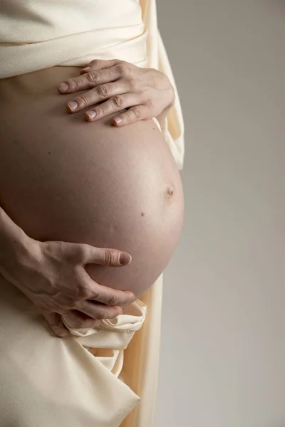 Těhotné břicho closeup — Stock fotografie