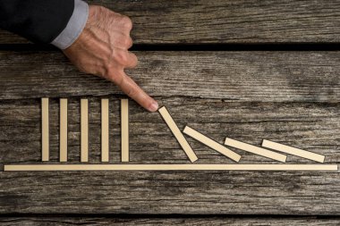 Domino etkisi kağıt blokları kullanarak durdurma