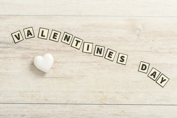 День Святого Валентина написан буквами — стоковое фото