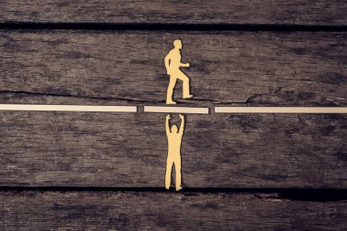 Kavramsal sorunlar ve zorluklar üstesinden