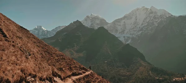 Tourist Auf Dem Weg Vor Dem Mount Everest — Stockfoto