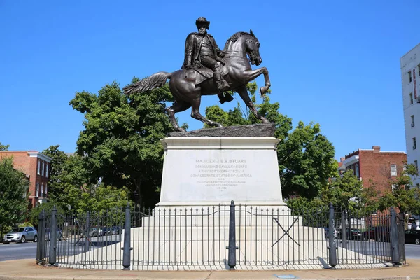 Памятник Джебу Стюарту, Ричмонд, Виргиния — стоковое фото