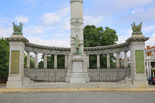 Jefferson Davis Monumento Fechar, Richmond, Virgínia Fotos De Bancos De Imagens