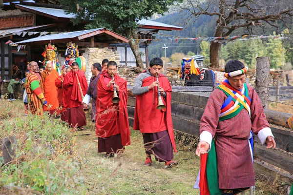 Yak Festival Musicians in Procession, Bhutan — Stok fotoğraf