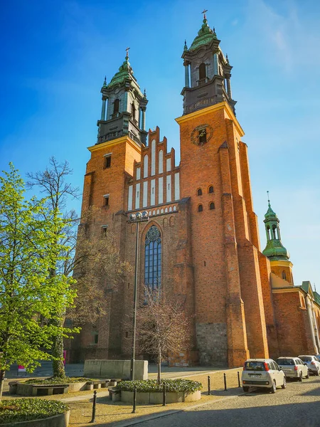 Poznan 22 Nisan 2018 Aziz Peter ve Paul Katedrali 