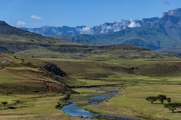 Parte de un valle en la montaña Drakensberg — Foto de Stock