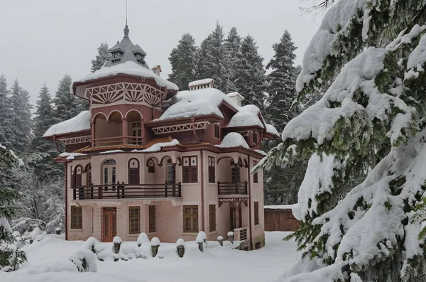 Edificio Invierno Por Borovetz Resort Bulgaria —  Fotos de Stock