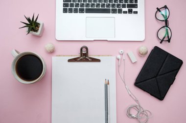  Dizüstü bilgisayar, kağıt, dizüstü bilgisayar, telefon, sac, p ile serbest kavramı