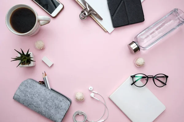 Creative flat lay of workspace desk, with  notebook, phone, shee — Stok Foto