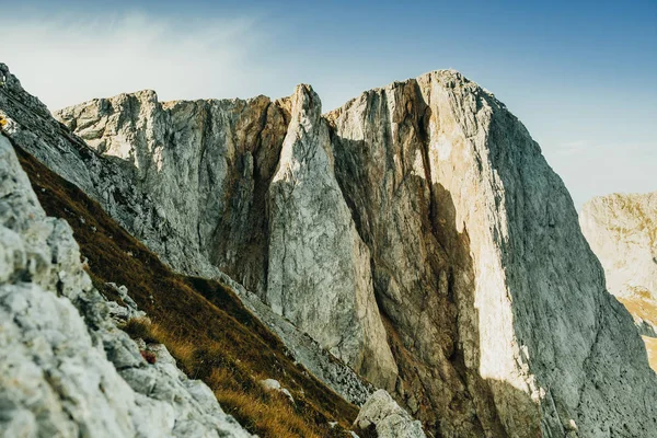 Montaña Komovi en Montenegro. Niza como fondo de escritorio —  Fotos de Stock