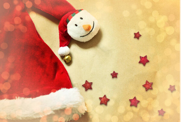 Красные звезды и Санта шляпа, рождественские украшения
