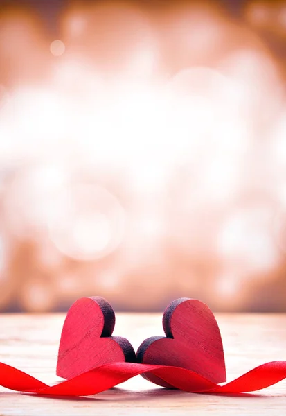Två hjärter. Alla hjärtans dag koncept. — Stockfoto