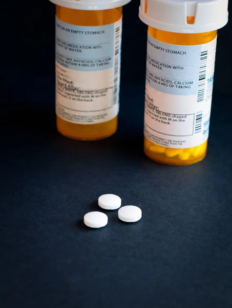Garrafa Aberta Medicamentos Prescrição Com Espaço Para Texto — Fotografia de Stock