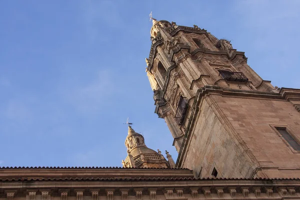 A tower in salamanca — Stock Photo, Image