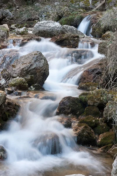 Cascadas de riopar en un rollo — Foto de Stock