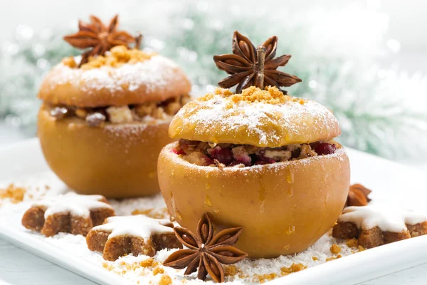 Festive baked stuffed apples and gingerbread for holiday — Stock Photo, Image