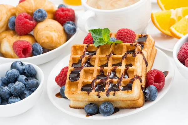 Traditional sweet waffles for breakfast, closeup — Stock Photo, Image