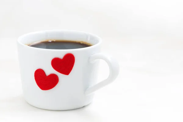 Tasse de café avec coeur rouge — Photo