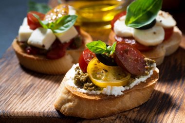 kesme tahtası, closeup İtalyan antipasti