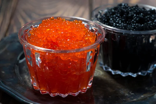 Traditional red and black caviar — Stock Photo, Image