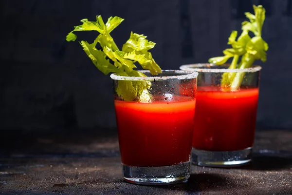 Blodig Alkoholhaltig Cocktail Glas Vågrät — Stockfoto