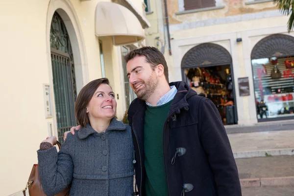 Çift zaman alışveriş  