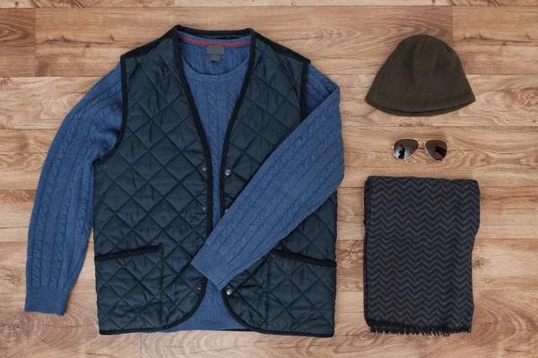 Ahşap üzerinde kış giyim Üstten Görünüm 