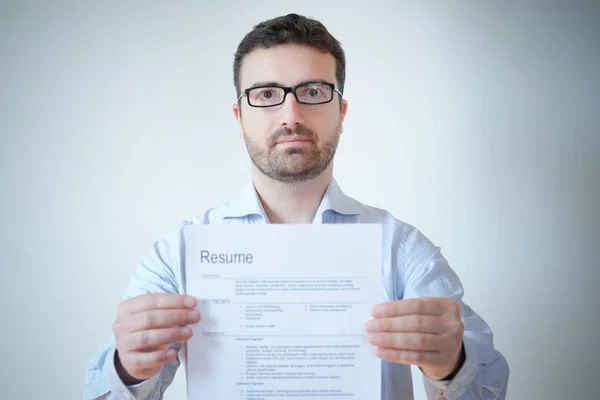 Man with resume and work career ready to find job — Stock Photo, Image