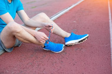 Sporcu ayakkabı bağı yarış için hazır bağlama