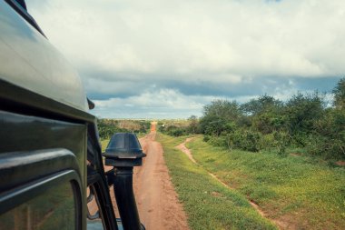 Savannah parça ve safari jeep araba 