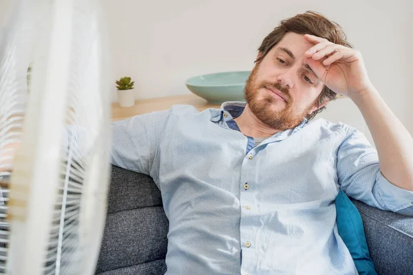 Retrato Hombre Que Sufre Calor Verano Casa —  Fotos de Stock