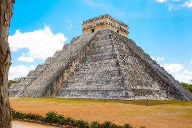 Tüylü yılan Tapınağı Chichen Itza, Yucatan, Meksika için