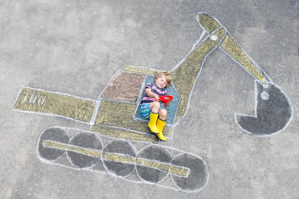 Funny little kid boy with excavator chalk picture — Stock Photo, Image