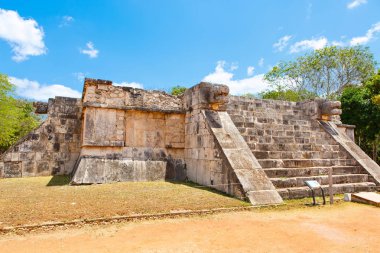 Tüylü yılan Tapınağı Chichen Itza, Yucatan, Meksika için