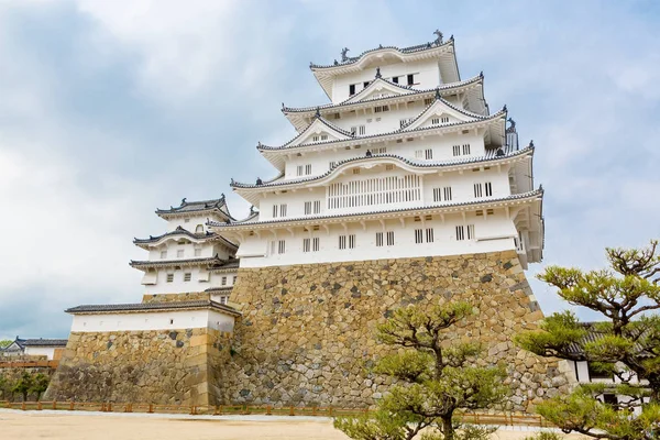 Hlavní věž hradu Himedži v Japonsku — Stock fotografie