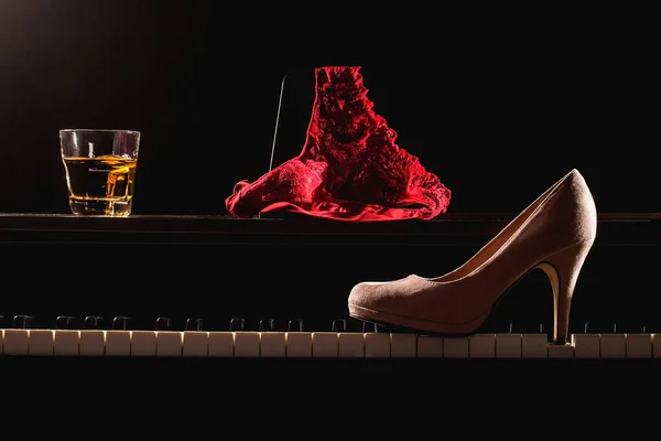 Verre Whisky Piano — Photo