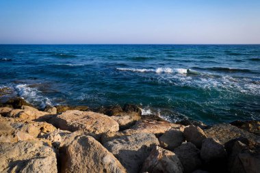 Cyrís 'in yaz manzarası fotoğrafları